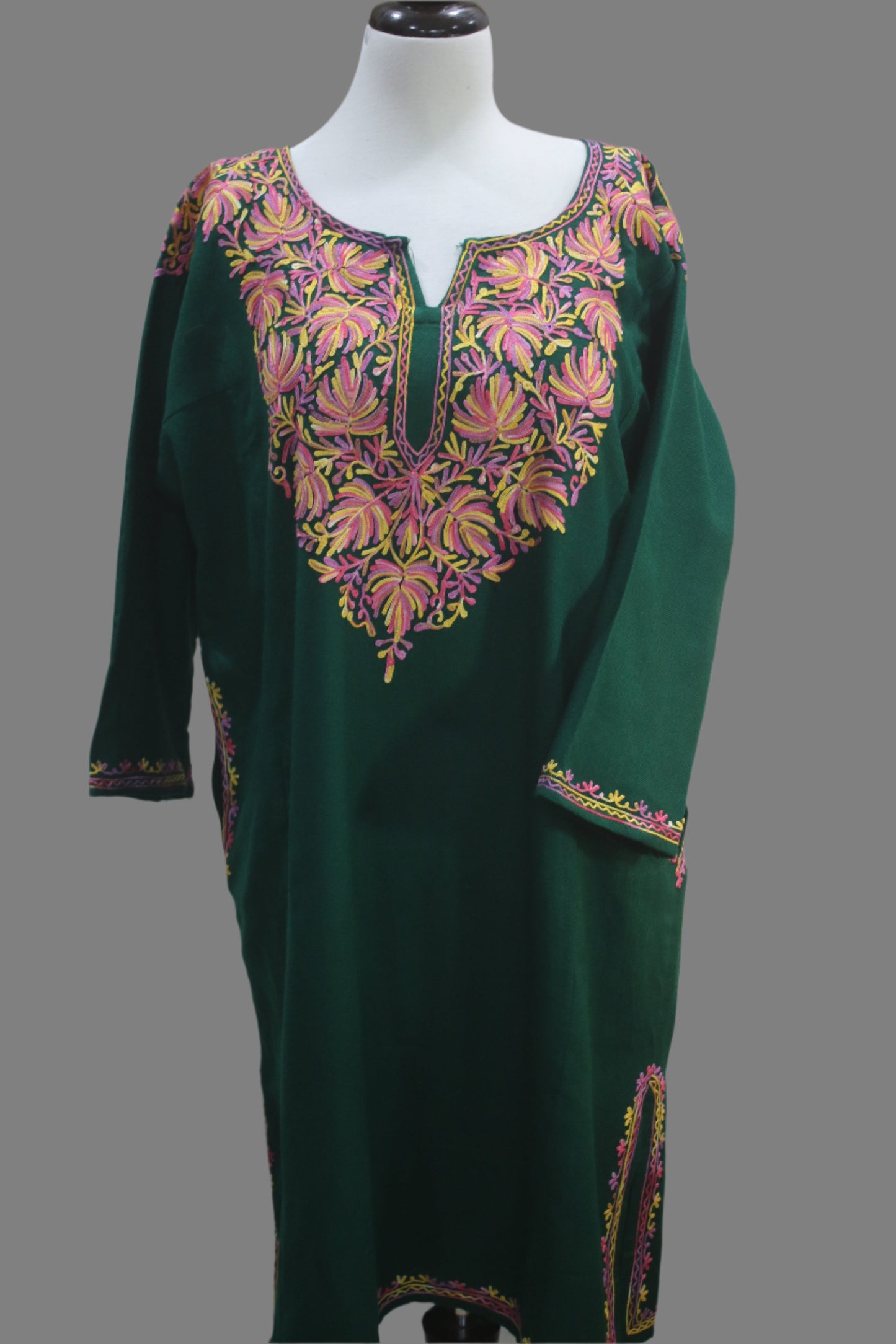 Traditional Kashmiri Clothing