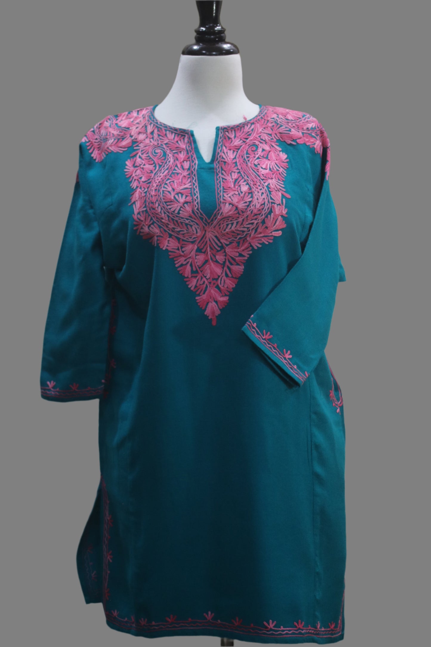 Traditional Kashmiri Clothing